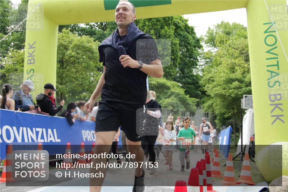 17.05.2025 - Störlauf H.Heesch http://msf.ph/oto/7897153 17.05.2025 13:02:51 Ziel 7139 meine-sportfotos.de