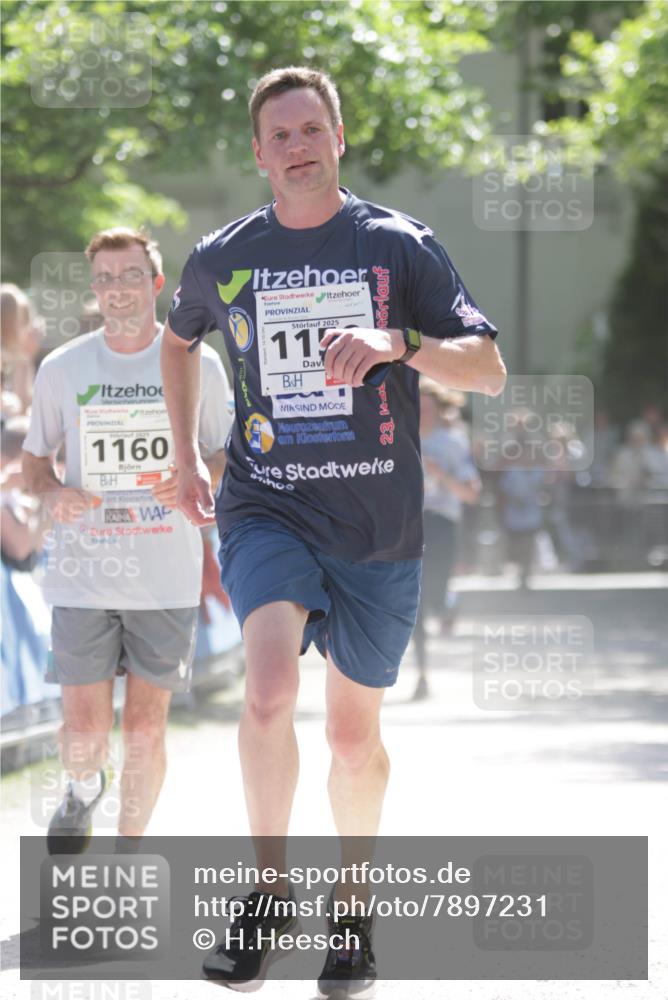 17.05.2025 - Störlauf H.Heesch http://msf.ph/oto/7897231 17.05.2025 14:40:38 Ziel 2025, 1160, 2025, 117, 23 meine-sportfotos.de