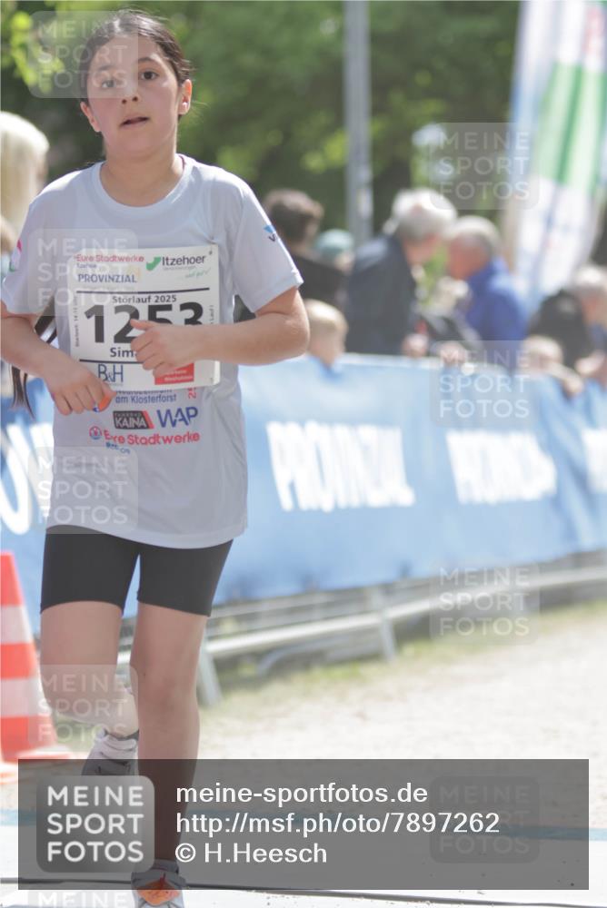 17.05.2025 - Störlauf H.Heesch http://msf.ph/oto/7897262 17.05.2025 14:52:44 Ziel 2025, 1253, 2, 6, 00 meine-sportfotos.de