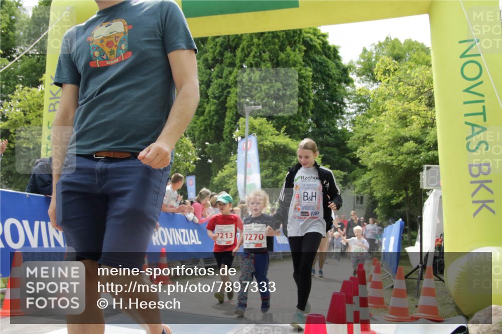17.05.2025 - Störlauf H.Heesch http://msf.ph/oto/7897333 17.05.2025 13:03:07 Ziel 7213, 7270 meine-sportfotos.de