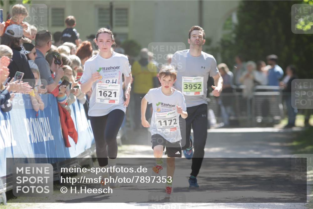 17.05.2025 - Störlauf H.Heesch http://msf.ph/oto/7897353 17.05.2025 14:41:02 Ziel 1621, 2025, 1172, 3952 meine-sportfotos.de