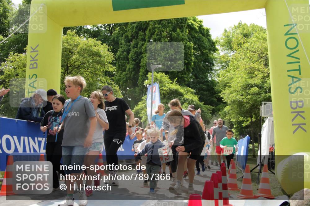 17.05.2025 - Störlauf H.Heesch http://msf.ph/oto/7897366 17.05.2025 13:03:15 Ziel 7172 meine-sportfotos.de