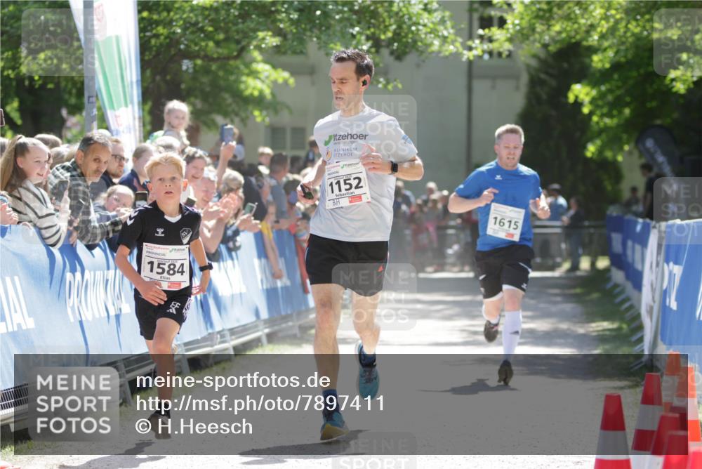 17.05.2025 - Störlauf H.Heesch http://msf.ph/oto/7897411 17.05.2025 14:41:21 Ziel 1152, 1615, 2025, 1584 meine-sportfotos.de