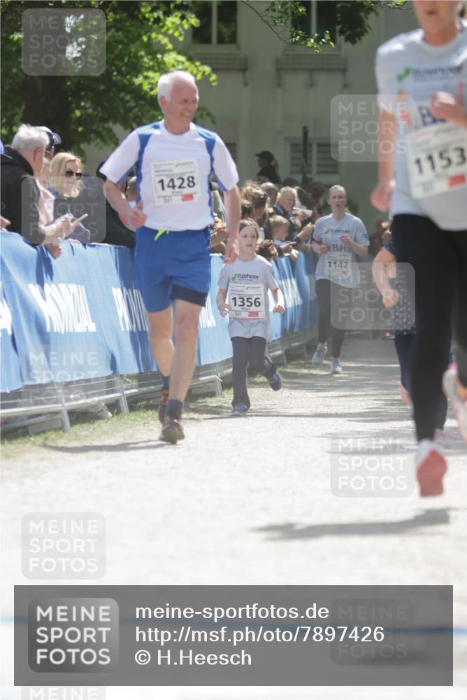 17.05.2025 - Störlauf H.Heesch http://msf.ph/oto/7897426 17.05.2025 14:53:22 Ziel 1428, 1356, 1142, 1153 meine-sportfotos.de