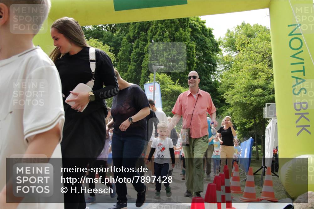 17.05.2025 - Störlauf H.Heesch http://msf.ph/oto/7897428 17.05.2025 13:03:21 Ziel  meine-sportfotos.de
