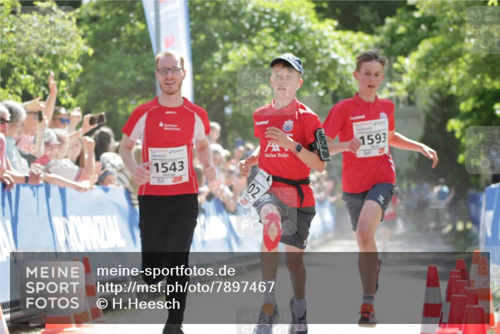 17.05.2025 - Störlauf H.Heesch http://msf.ph/oto/7897467 17.05.2025 14:41:28 Ziel 1543, 1593, 02 meine-sportfotos.de