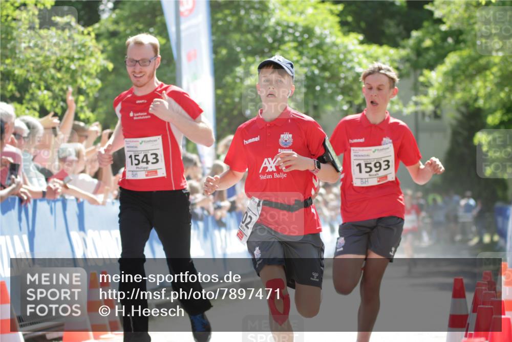 17.05.2025 - Störlauf H.Heesch http://msf.ph/oto/7897471 17.05.2025 14:41:29 Ziel 1543, 1593, 02 meine-sportfotos.de