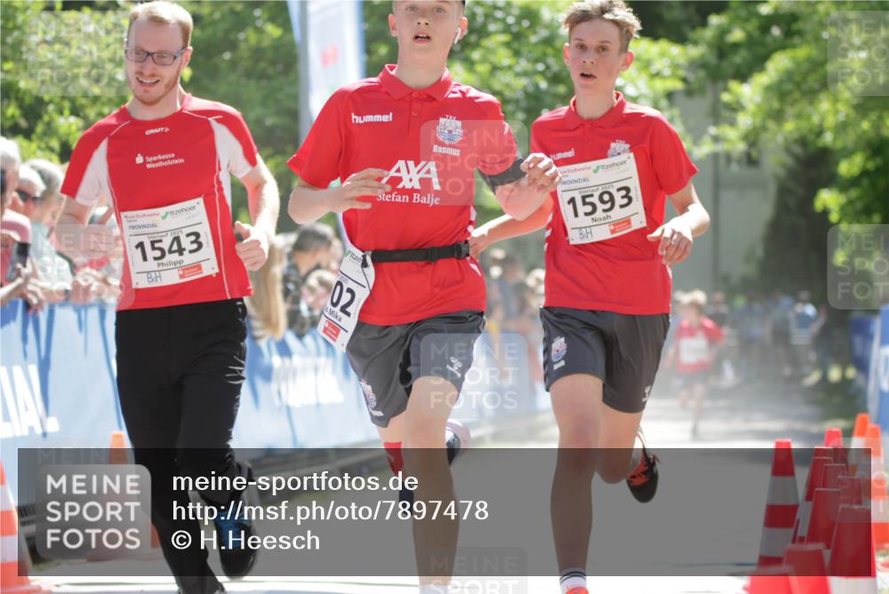 17.05.2025 - Störlauf H.Heesch http://msf.ph/oto/7897478 17.05.2025 14:41:29 Ziel 2025, 1543, 2025, 1593, 2025, 02 meine-sportfotos.de