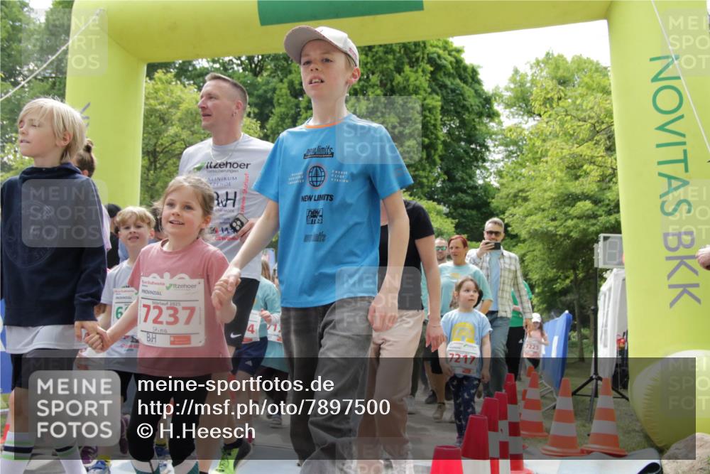 17.05.2025 - Störlauf H.Heesch http://msf.ph/oto/7897500 17.05.2025 13:03:26 Ziel 6, 2025, 72371, 7217, 7225 meine-sportfotos.de