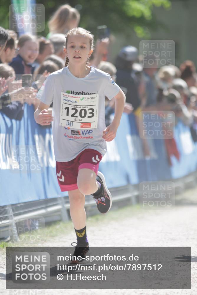 17.05.2025 - Störlauf H.Heesch http://msf.ph/oto/7897512 17.05.2025 14:41:35 Ziel 2025, 1203 meine-sportfotos.de