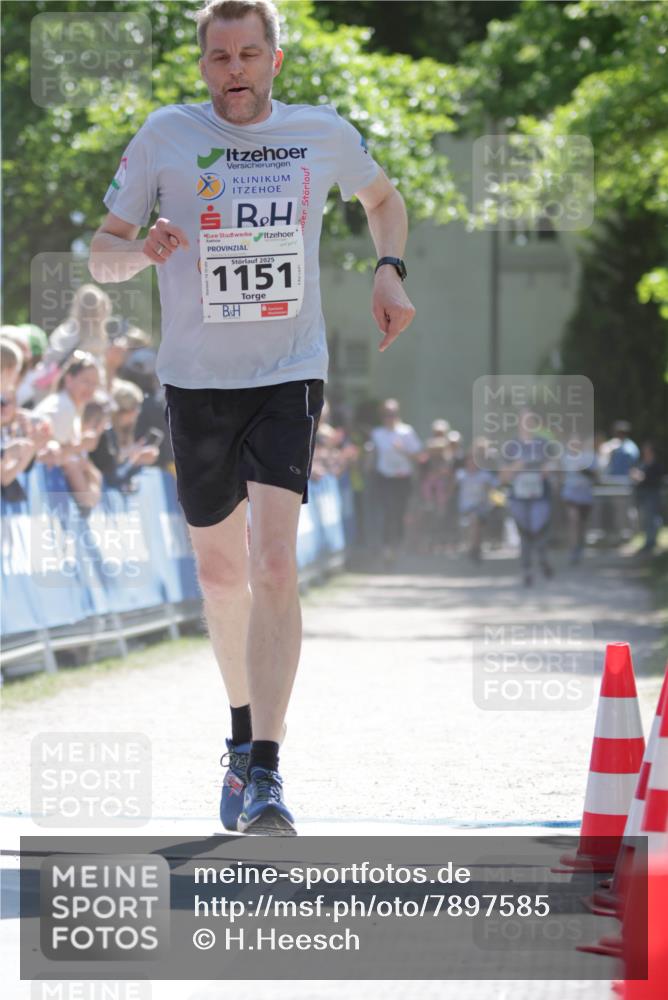 17.05.2025 - Störlauf H.Heesch http://msf.ph/oto/7897585 17.05.2025 14:41:43 Ziel 2025, 1151 meine-sportfotos.de