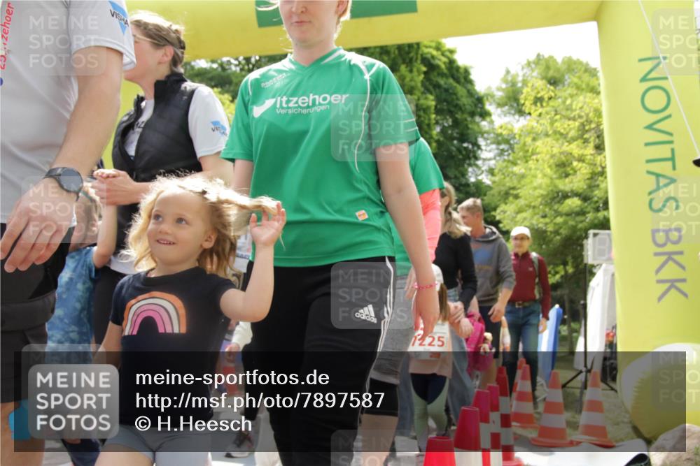 17.05.2025 - Störlauf H.Heesch http://msf.ph/oto/7897587 17.05.2025 13:03:34 Ziel 25, 1225 meine-sportfotos.de
