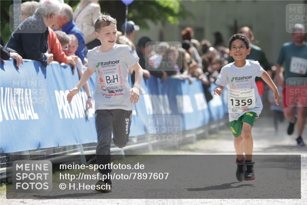 17.05.2025 - Störlauf H.Heesch http://msf.ph/oto/7897607 17.05.2025 14:54:14 Ziel 2025, 1359 meine-sportfotos.de