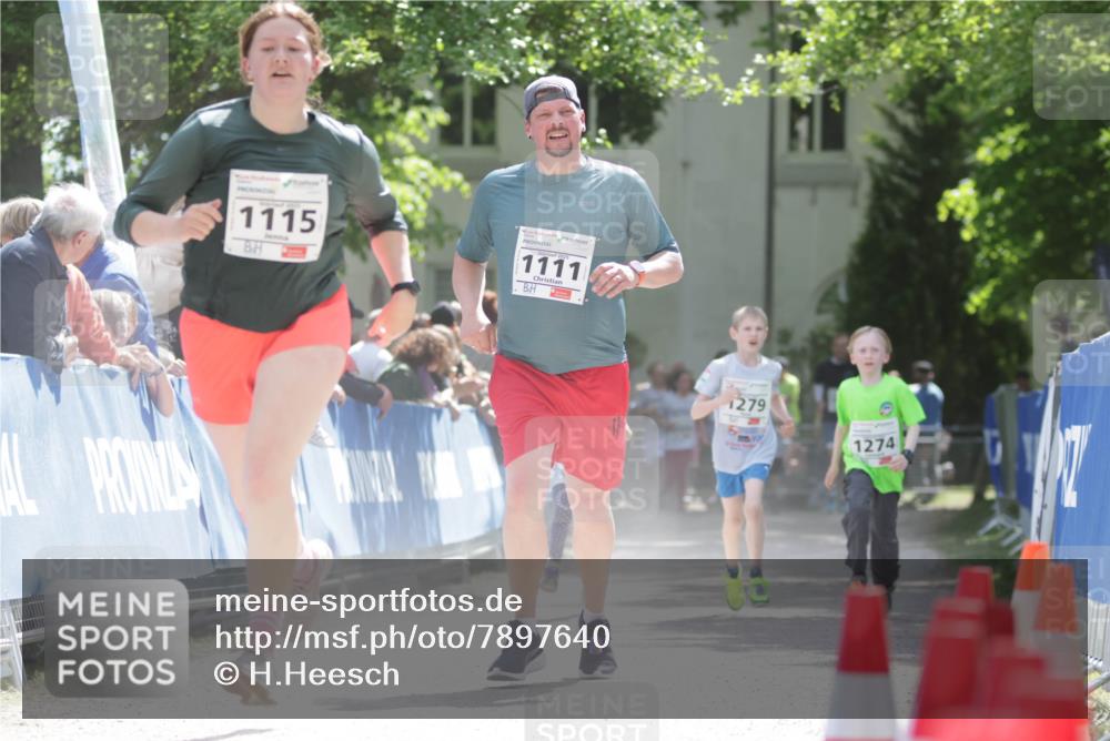 17.05.2025 - Störlauf H.Heesch http://msf.ph/oto/7897640 17.05.2025 14:54:17 Ziel 1115, 1111, 1279, 1274 meine-sportfotos.de