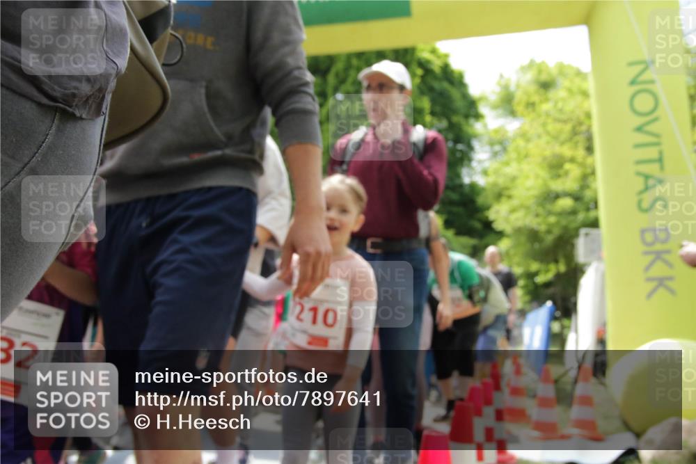 17.05.2025 - Störlauf H.Heesch http://msf.ph/oto/7897641 17.05.2025 13:03:41 Ziel 210 meine-sportfotos.de