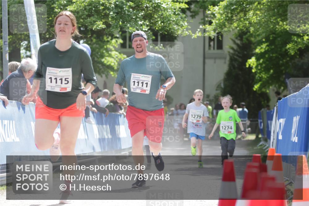 17.05.2025 - Störlauf H.Heesch http://msf.ph/oto/7897648 17.05.2025 14:54:17 Ziel 0, 1115, 1111, 13, 1279, 1274 meine-sportfotos.de