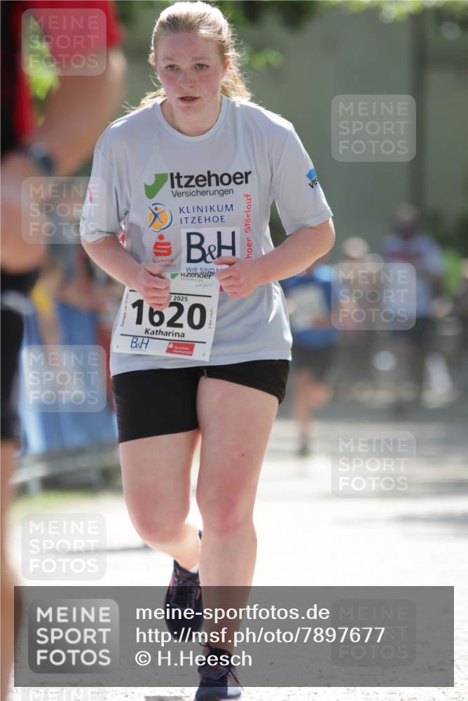 17.05.2025 - Störlauf H.Heesch http://msf.ph/oto/7897677 17.05.2025 14:42:05 Ziel 2025, 1620, 1 meine-sportfotos.de