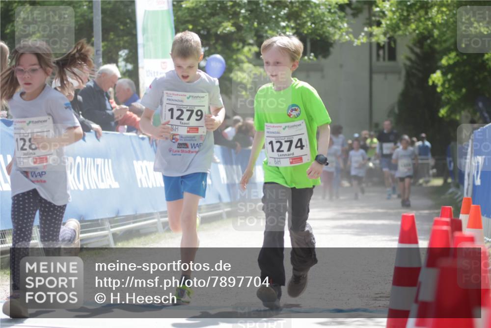 17.05.2025 - Störlauf H.Heesch http://msf.ph/oto/7897704 17.05.2025 14:54:21 Ziel 128, 2025, 1279, 2025, 1274 meine-sportfotos.de