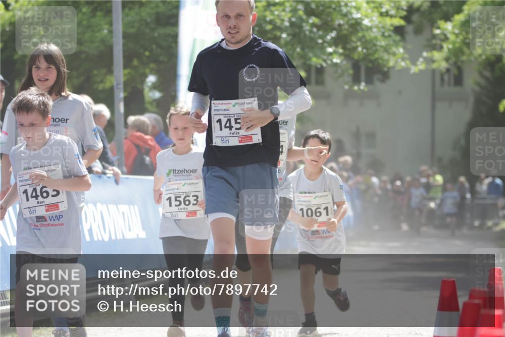 17.05.2025 - Störlauf H.Heesch http://msf.ph/oto/7897742 17.05.2025 14:54:32 Ziel 1465, 2025, 1563, 202, 145, 1061 meine-sportfotos.de