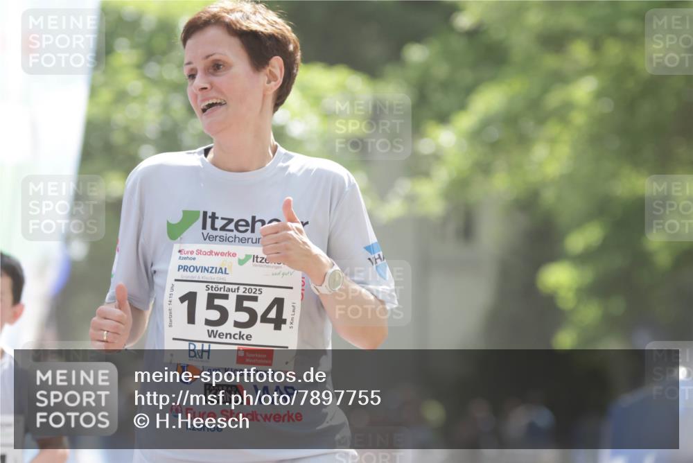 17.05.2025 - Störlauf H.Heesch http://msf.ph/oto/7897755 17.05.2025 14:54:33 Ziel 14, 15, 2025, 1554 meine-sportfotos.de