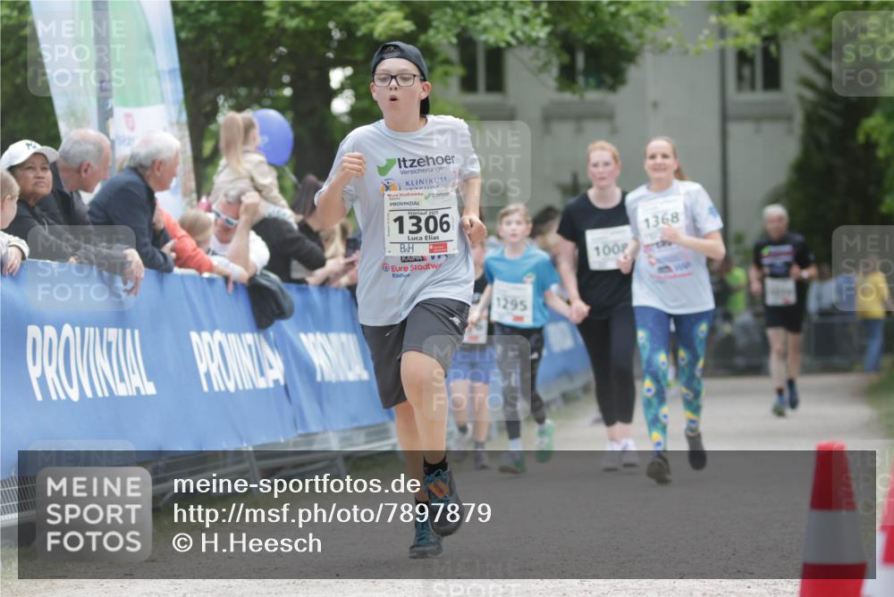 17.05.2025 - Störlauf H.Heesch http://msf.ph/oto/7897879 17.05.2025 14:54:57 Ziel 2025, 1306, 1368, 100, 1295 meine-sportfotos.de