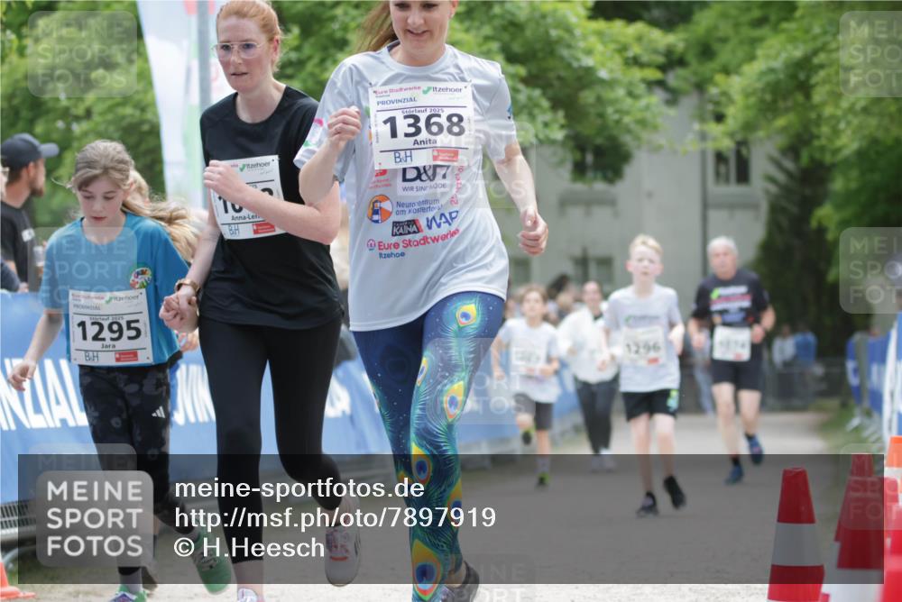 17.05.2025 - Störlauf H.Heesch http://msf.ph/oto/7897919 17.05.2025 14:55:01 Ziel 2025, 1295, 2025, 1368, 1296 meine-sportfotos.de