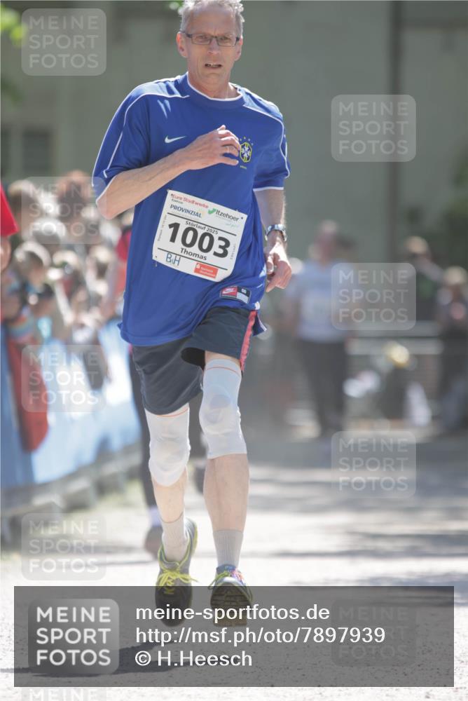 17.05.2025 - Störlauf H.Heesch http://msf.ph/oto/7897939 17.05.2025 14:42:53 Ziel 2025, 1003 meine-sportfotos.de
