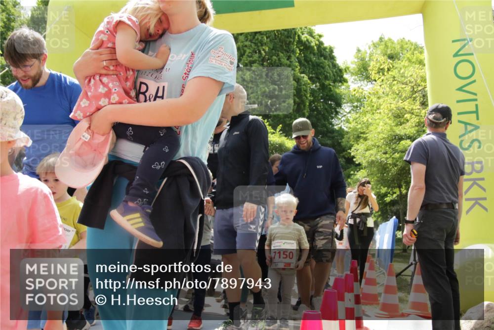 17.05.2025 - Störlauf H.Heesch http://msf.ph/oto/7897943 17.05.2025 13:04:33 Ziel 7150 meine-sportfotos.de