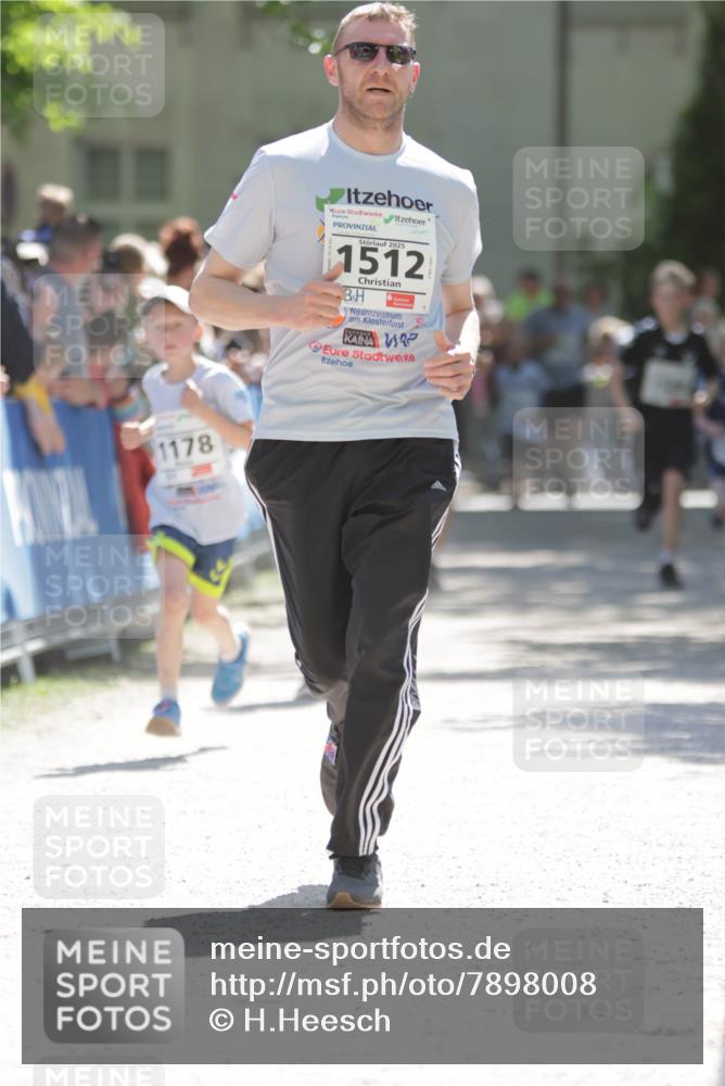 17.05.2025 - Störlauf H.Heesch http://msf.ph/oto/7898008 17.05.2025 14:43:05 Ziel 1178, 2025, 1512 meine-sportfotos.de