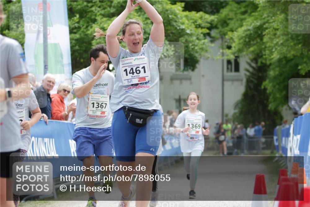 17.05.2025 - Störlauf H.Heesch http://msf.ph/oto/7898055 17.05.2025 14:56:05 Ziel 1367, 2025, 1461, 1369 meine-sportfotos.de
