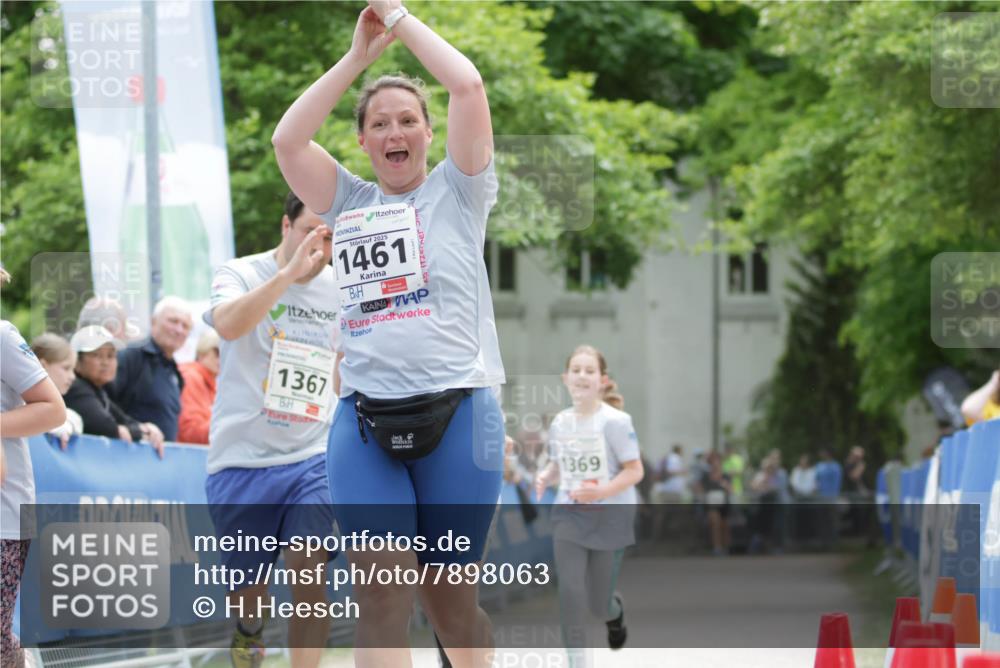 17.05.2025 - Störlauf H.Heesch http://msf.ph/oto/7898063 17.05.2025 14:56:05 Ziel 1367, 2025, 1461, 1369 meine-sportfotos.de