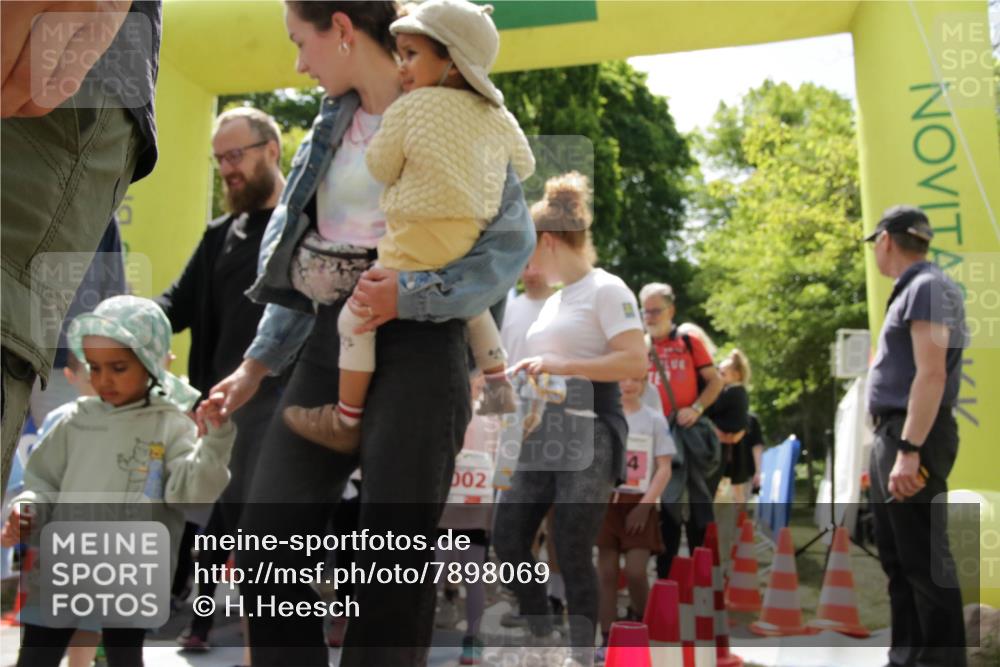 17.05.2025 - Störlauf H.Heesch http://msf.ph/oto/7898069 17.05.2025 13:04:52 Ziel 002 meine-sportfotos.de