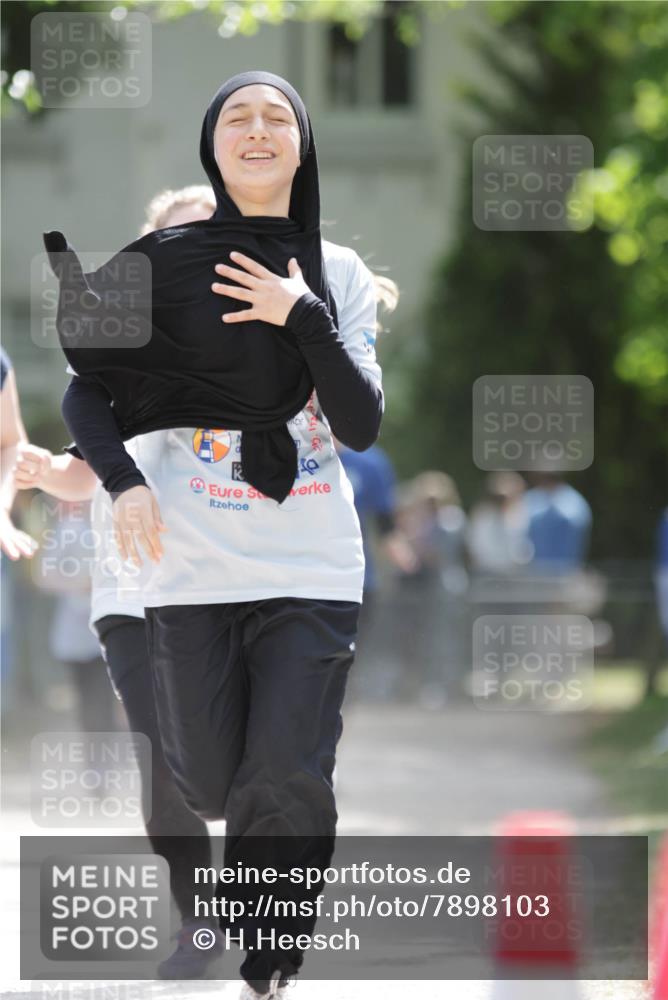 17.05.2025 - Störlauf H.Heesch http://msf.ph/oto/7898103 17.05.2025 14:56:22 Ziel  meine-sportfotos.de