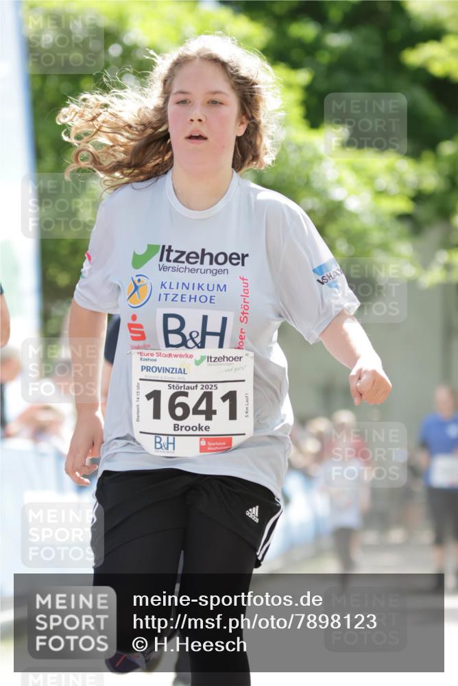 17.05.2025 - Störlauf H.Heesch http://msf.ph/oto/7898123 17.05.2025 14:56:24 Ziel 14, 15, 2025, 1641, 5 meine-sportfotos.de