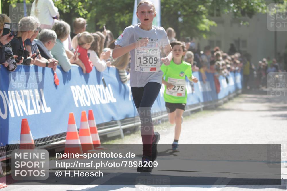 17.05.2025 - Störlauf H.Heesch http://msf.ph/oto/7898209 17.05.2025 14:43:26 Ziel 2025, 1309, 275 meine-sportfotos.de