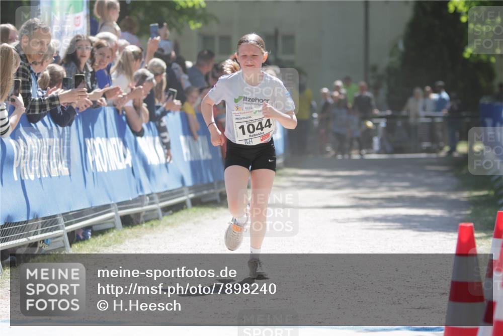 17.05.2025 - Störlauf H.Heesch http://msf.ph/oto/7898240 17.05.2025 14:43:35 Ziel 2025, 1044 meine-sportfotos.de