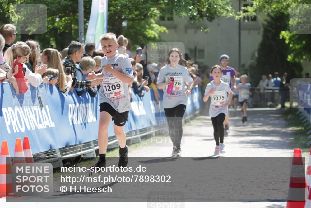 17.05.2025 - Störlauf H.Heesch http://msf.ph/oto/7898302 17.05.2025 14:43:48 Ziel 2025, 1209, 76, 1075 meine-sportfotos.de