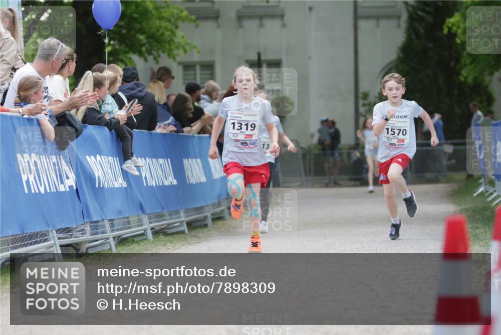 17.05.2025 - Störlauf H.Heesch http://msf.ph/oto/7898309 17.05.2025 14:57:31 Ziel 1319, 13, 1570 meine-sportfotos.de