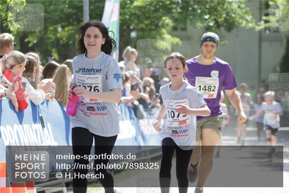 17.05.2025 - Störlauf H.Heesch http://msf.ph/oto/7898325 17.05.2025 14:43:51 Ziel 2025, 76, 107, 24, 1482 meine-sportfotos.de