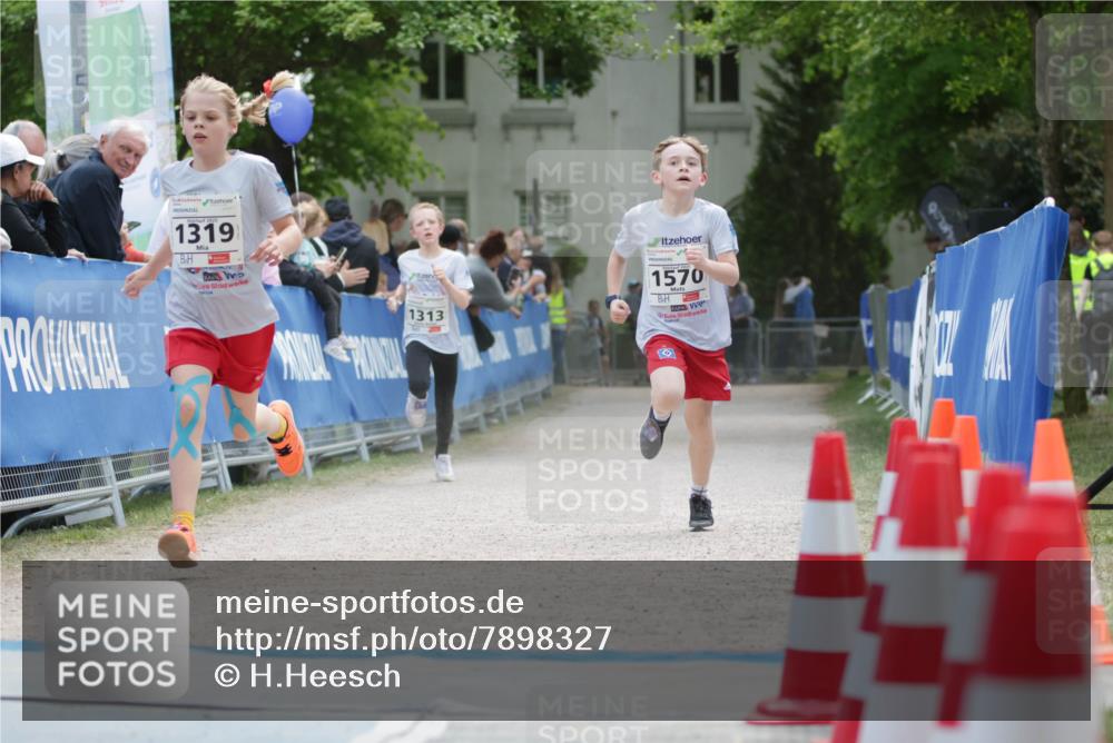 17.05.2025 - Störlauf H.Heesch http://msf.ph/oto/7898327 17.05.2025 14:57:33 Ziel 1319, 1313, 1570 meine-sportfotos.de