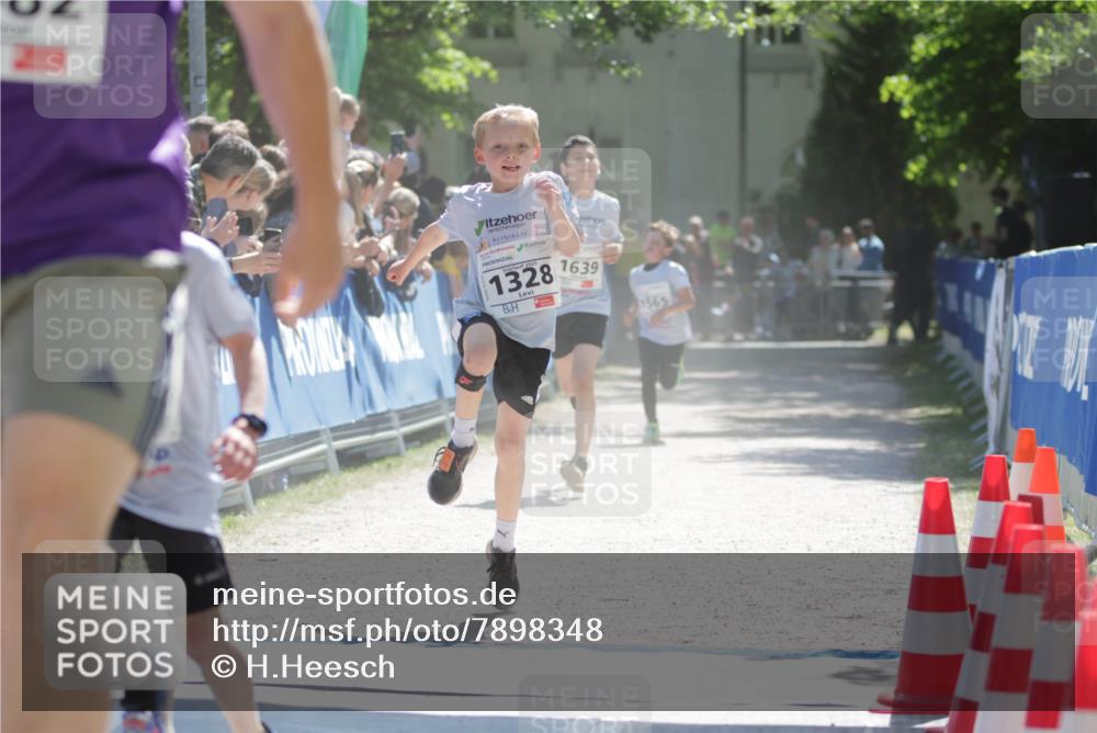 17.05.2025 - Störlauf H.Heesch http://msf.ph/oto/7898348 17.05.2025 14:43:54 Ziel 1328, 1639, 1565 meine-sportfotos.de