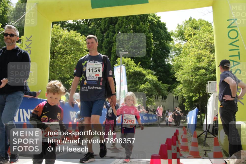 17.05.2025 - Störlauf H.Heesch http://msf.ph/oto/7898357 17.05.2025 13:05:36 Ziel 1159, 7200, 7292 meine-sportfotos.de