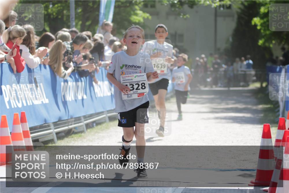 17.05.2025 - Störlauf H.Heesch http://msf.ph/oto/7898367 17.05.2025 14:43:54 Ziel 22, 2025, 328, 1639 meine-sportfotos.de