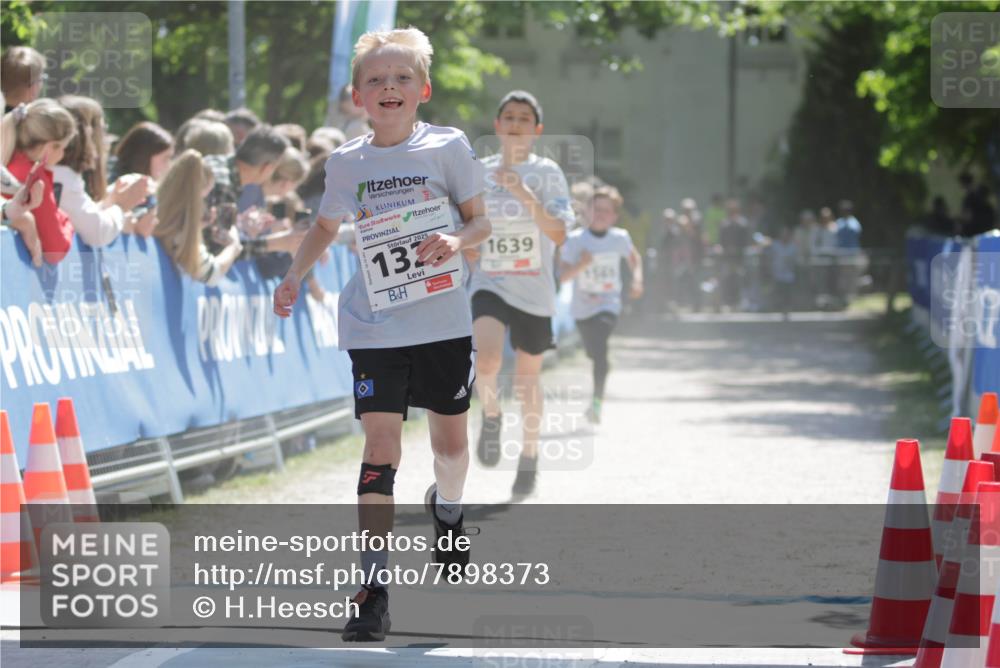 17.05.2025 - Störlauf H.Heesch http://msf.ph/oto/7898373 17.05.2025 14:43:54 Ziel 2025, 133, 1639, 1541 meine-sportfotos.de