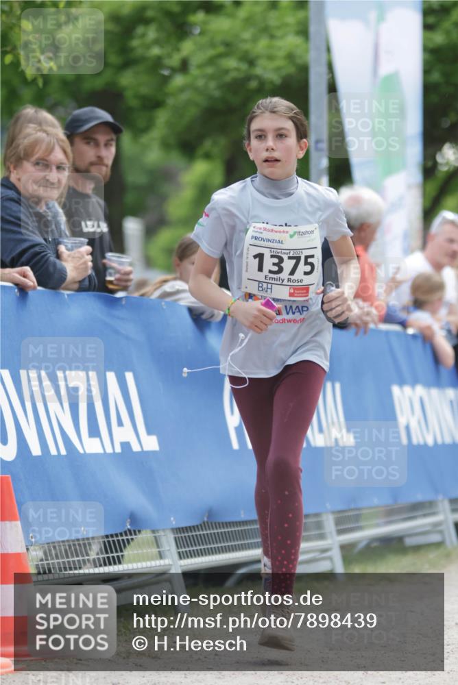 17.05.2025 - Störlauf H.Heesch http://msf.ph/oto/7898439 17.05.2025 14:57:47 Ziel 2025, 1375 meine-sportfotos.de