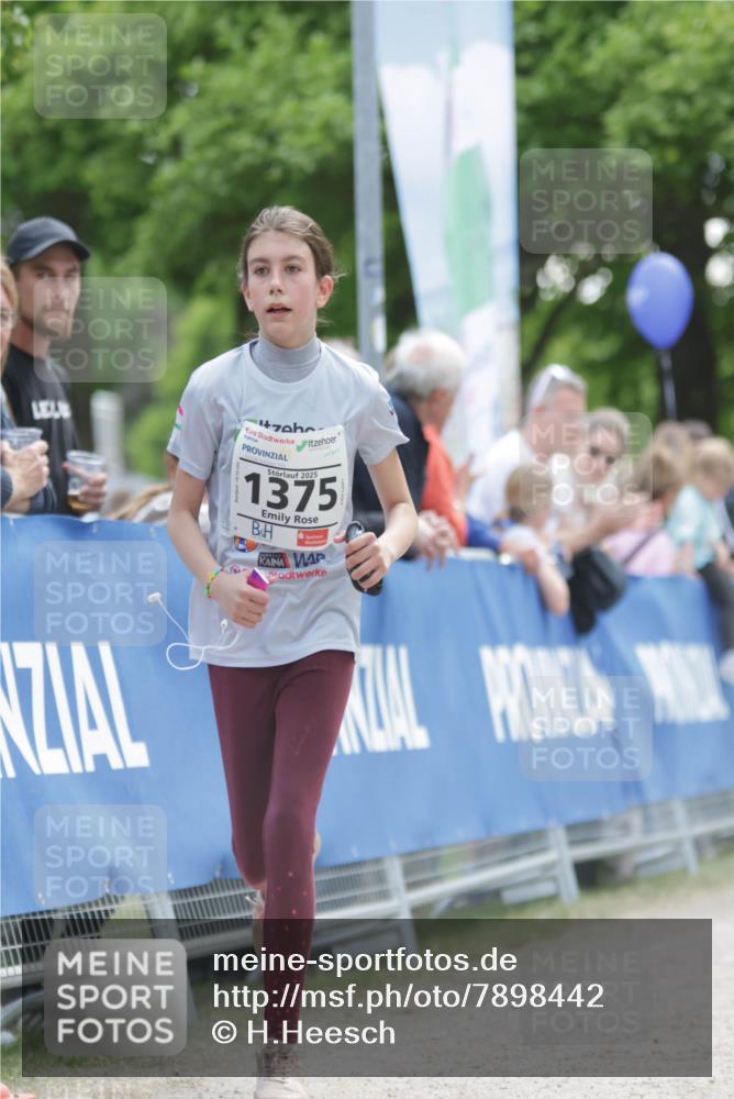 17.05.2025 - Störlauf H.Heesch http://msf.ph/oto/7898442 17.05.2025 14:57:47 Ziel 2025, 1375 meine-sportfotos.de