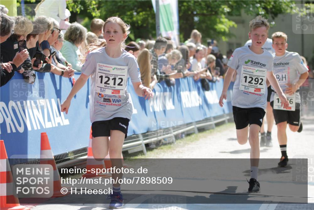17.05.2025 - Störlauf H.Heesch http://msf.ph/oto/7898509 17.05.2025 14:44:21 Ziel 2025, 1212, 1292, 1, 6 meine-sportfotos.de