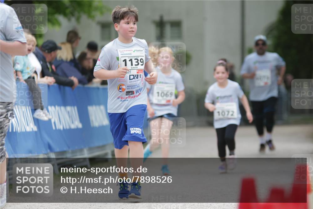 17.05.2025 - Störlauf H.Heesch http://msf.ph/oto/7898526 17.05.2025 14:58:06 Ziel 2025, 1139, 1069, 1072 meine-sportfotos.de