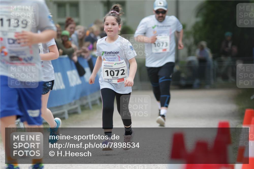17.05.2025 - Störlauf H.Heesch http://msf.ph/oto/7898534 17.05.2025 14:58:09 Ziel 1139, 2025, 1072, 1073 meine-sportfotos.de