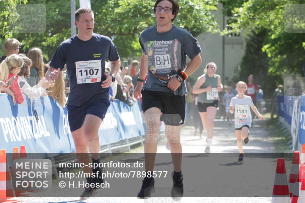 17.05.2025 - Störlauf H.Heesch http://msf.ph/oto/7898577 17.05.2025 14:44:30 Ziel 2025, 1107, 1227, 1181 meine-sportfotos.de
